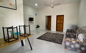 Inap Desa Batu Buruk 2